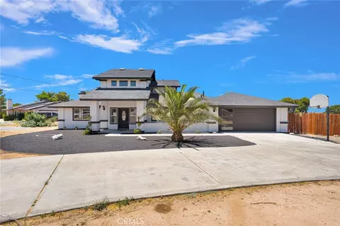 Exterior - 14204 Tehachapi Rd, Apple Valley, CA 92307 photo 24 of 26