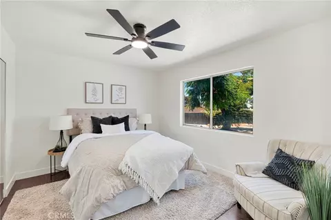 Bedroom - 14204 Tehachapi Rd, Apple Valley, CA 92307 photo 1 of 6