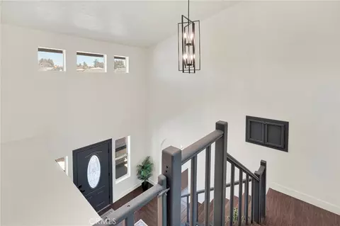 Entry Way - 14204 Tehachapi Rd, Apple Valley, CA 92307 photo 3 of 3