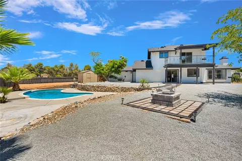 Exterior - 14204 Tehachapi Rd, Apple Valley, CA 92307 photo 8 of 26