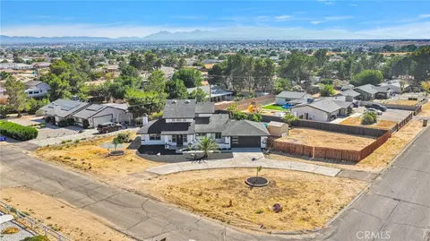 View/Area - 14204 Tehachapi Rd, Apple Valley, CA 92307 photo 1 of 8
