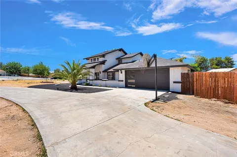 Exterior - 14204 Tehachapi Rd, Apple Valley, CA 92307 photo 26 of 26