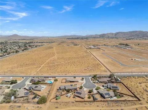 View/Area - 14478 Amador Ct, Apple Valley, CA 92307 photo 3 of 3