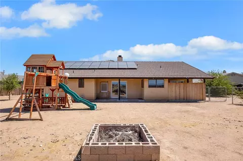 Exterior - 14478 Amador Ct, Apple Valley, CA 92307 photo 3 of 6