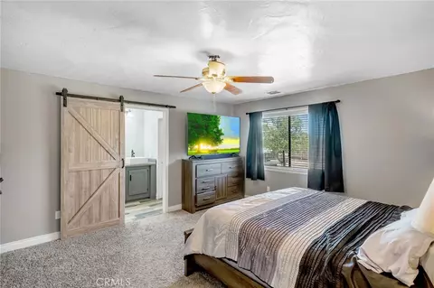 Bedroom - 14478 Amador Ct, Apple Valley, CA 92307 photo 2 of 4