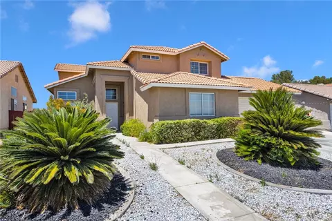 13776 Foxfire Rd, Victorville, CA 92392