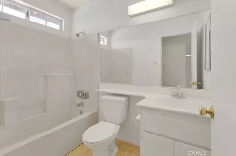 Bath - 13776 Foxfire Rd, Victorville, CA 92392 photo 2 of 3