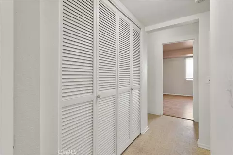 Entry Way - 13776 Foxfire Rd, Victorville, CA 92392 photo 2 of 2