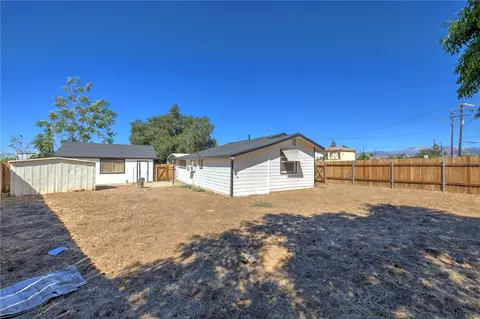 Exterior - 34335 County Line, Yucaipa, CA 92399 photo 3 of 6