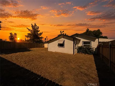 Exterior - 34335 County Line, Yucaipa, CA 92399 photo 3 of 4