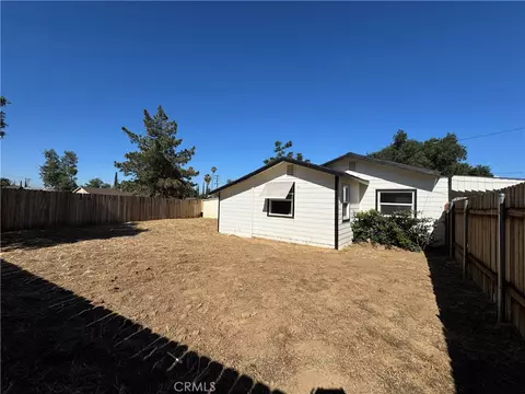 Exterior - 34335 County Line, Yucaipa, CA 92399 photo 2 of 4