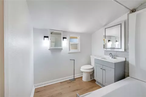 Bath - 34335 County Line, Yucaipa, CA 92399 photo 1 of 3