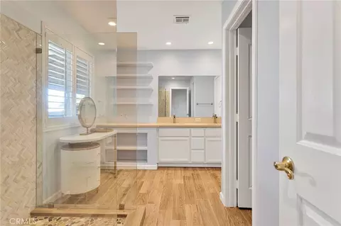 Bath - 16470 Pauhaska, Apple Valley, CA 92307 photo 1 of 6