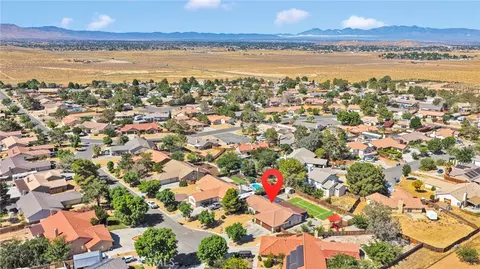 View/Area - 16470 Pauhaska, Apple Valley, CA 92307 photo 5 of 9