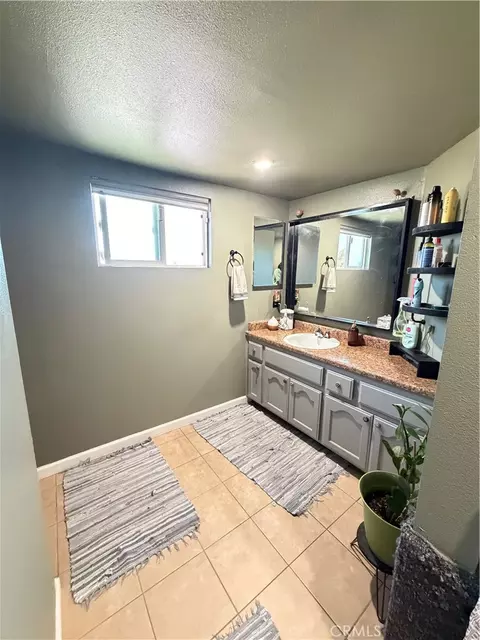 Bath - 10623 4th, Hesperia, CA 92345 photo 2 of 4