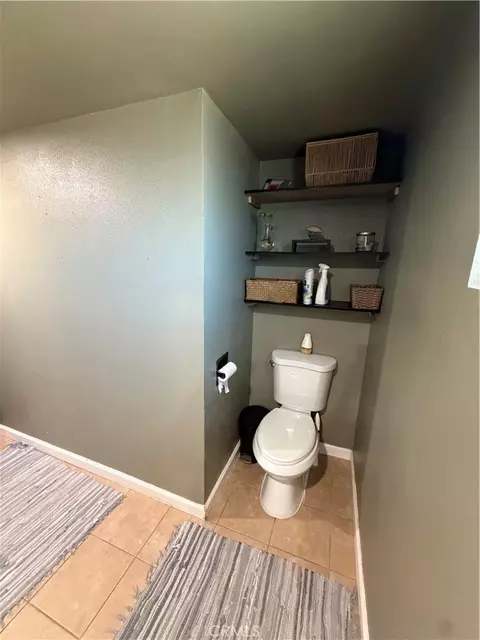 Bath - 10623 4th, Hesperia, CA 92345 photo 3 of 4