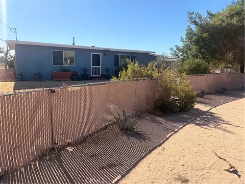 10623 4th, Hesperia, CA 92345