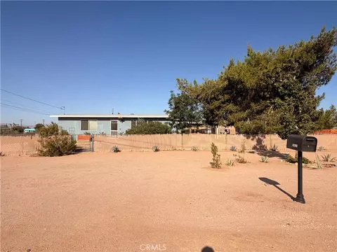 Exterior - 10623 4th, Hesperia, CA 92345 photo 6 of 31