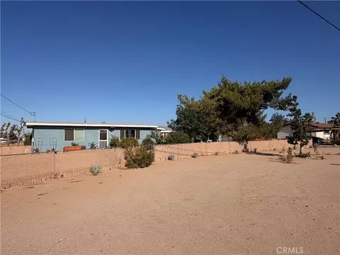 Exterior - 10623 4th, Hesperia, CA 92345 photo 3 of 31