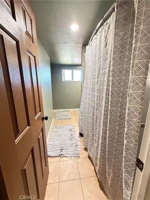 Bath - 10623 4th, Hesperia, CA 92345 photo 1 of 4