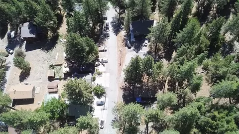 View/Area - 2057 Mojave Scenic, Wrightwood, CA 92397 photo 1 of 3