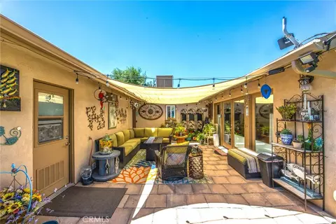Exterior - 15212 El Centro St, Hesperia, CA 92345 photo 5 of 26