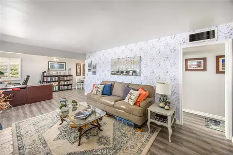 Living - 15212 El Centro St, Hesperia, CA 92345 photo 1 of 6
