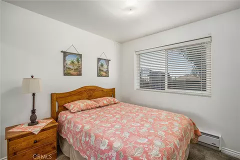Bedroom - 15212 El Centro St, Hesperia, CA 92345 photo 6 of 6