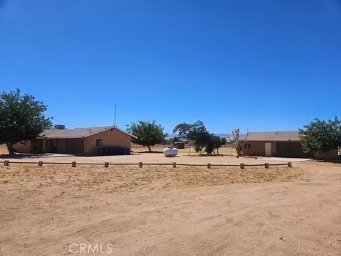 16766 Walpi, Apple Valley, CA 92307