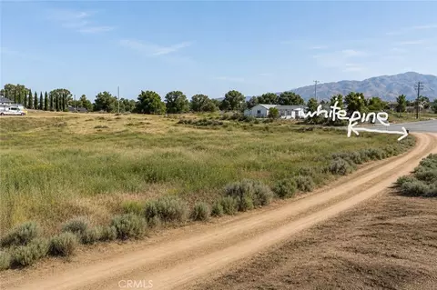 219 Lupine, Tehachapi, CA 93561 photo 2
