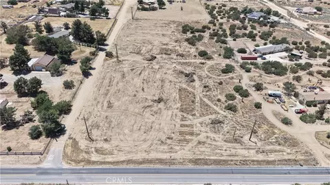 9232 Eaby Rd, Phelan, CA 92371 photo 5