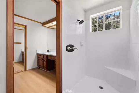 Bath - 5260 Orchard, Wrightwood, CA 92397 photo 4 of 4