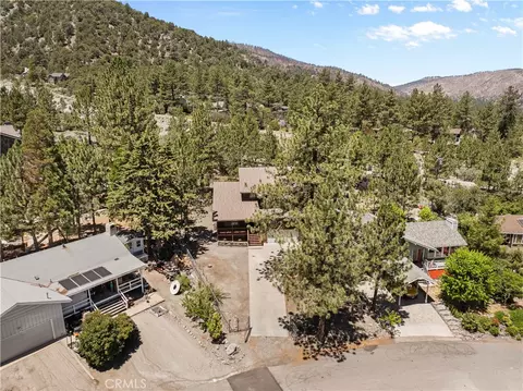 View/Area - 5260 Orchard, Wrightwood, CA 92397 photo 4 of 4