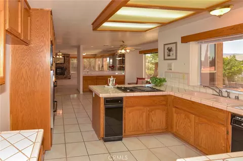 Kitchen - 20211 Wadena Rd, Apple Valley, CA 92308 photo 1 of 4