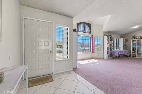 Entry Way - 13382 Ivanpah, Apple Valley, CA 92308 photo 2 of 2