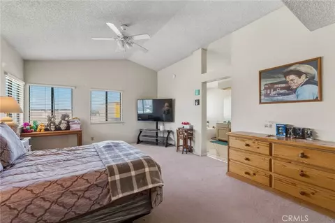 Bedroom - 13382 Ivanpah, Apple Valley, CA 92308 photo 1 of 10