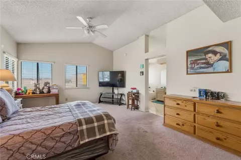 Bedroom - 13382 Ivanpah, Apple Valley, CA 92308 photo 1 of 8