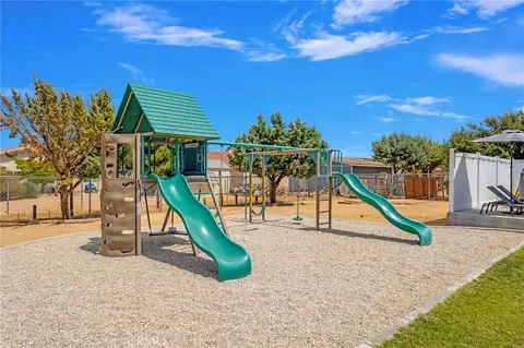 7735 Minstead, Hesperia, CA 92345 photo 39