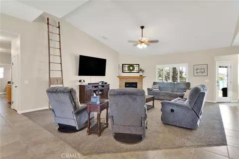 7735 Minstead, Hesperia, CA 92345 photo 10