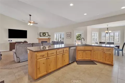 7735 Minstead, Hesperia, CA 92345 photo 14