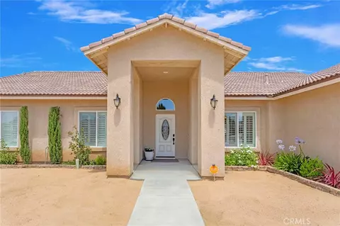 7735 Minstead, Hesperia, CA 92345 photo 2
