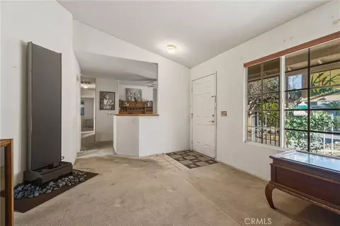 22410 Broken Lance Ct, Apple Valley, CA 92307 photo 12