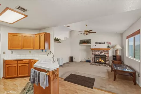 22410 Broken Lance Ct, Apple Valley, CA 92307 photo 7