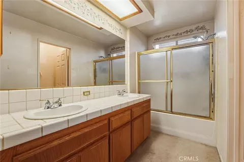 22410 Broken Lance Ct, Apple Valley, CA 92307 photo 14