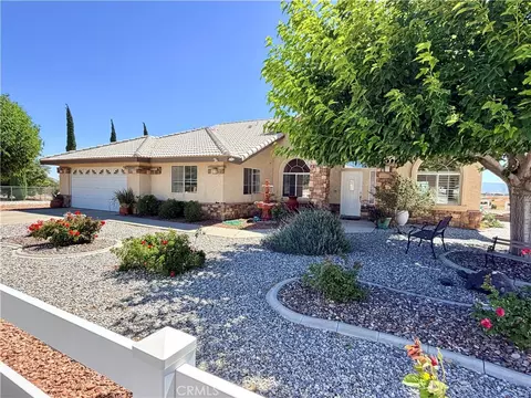 8535 Alta Mesa Rd, Hesperia, CA 92344