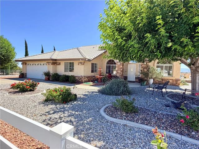 8535 Alta Mesa Rd, Hesperia, CA 92344