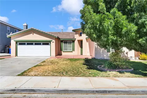 11984 Russell Ct, Victorville, CA 92392