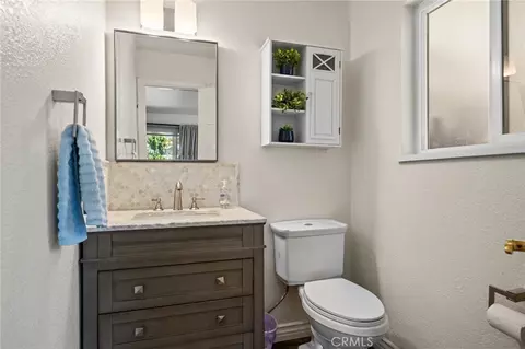 Bath - 1510 Pamela, Redlands, CA 92373 photo 1 of 6