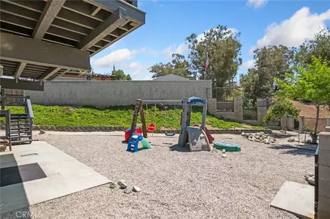 Exterior - 1510 Pamela, Redlands, CA 92373 photo 6 of 14
