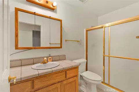 Bath - 11281 4th, Hesperia, CA 92345 photo 1 of 3